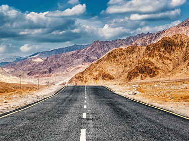 Route dans l' Himalaya