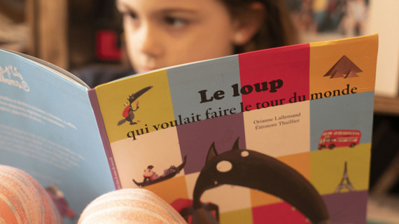 Le loup qui voulait faire le tour du monde - Livre sur le voyage pour les enfants