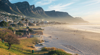 Spiaggia di Camps Bay a Città del Capo, Sudafrica