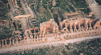 Vue aérienne du site archéologique de Jerash en Jordanie
