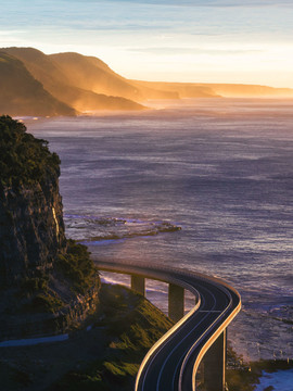 La route le long de la côte Est australienne, entre Melbourne et Sydney