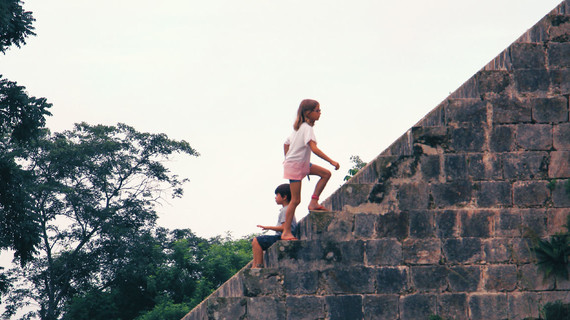 A l'ascension des pyramides mayas.