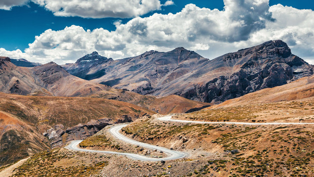 Die Manali-Leh Straße in Indien